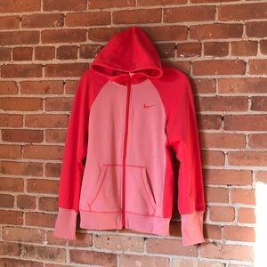 Nike - therma-fit hoodie
